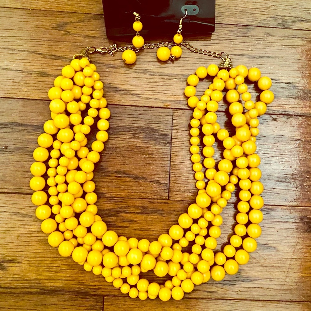 Gold Beaded Necklace & Earrings
